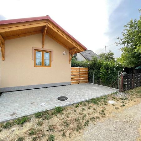 Ibolya Apartman Csisztapuszta Dış mekan fotoğraf